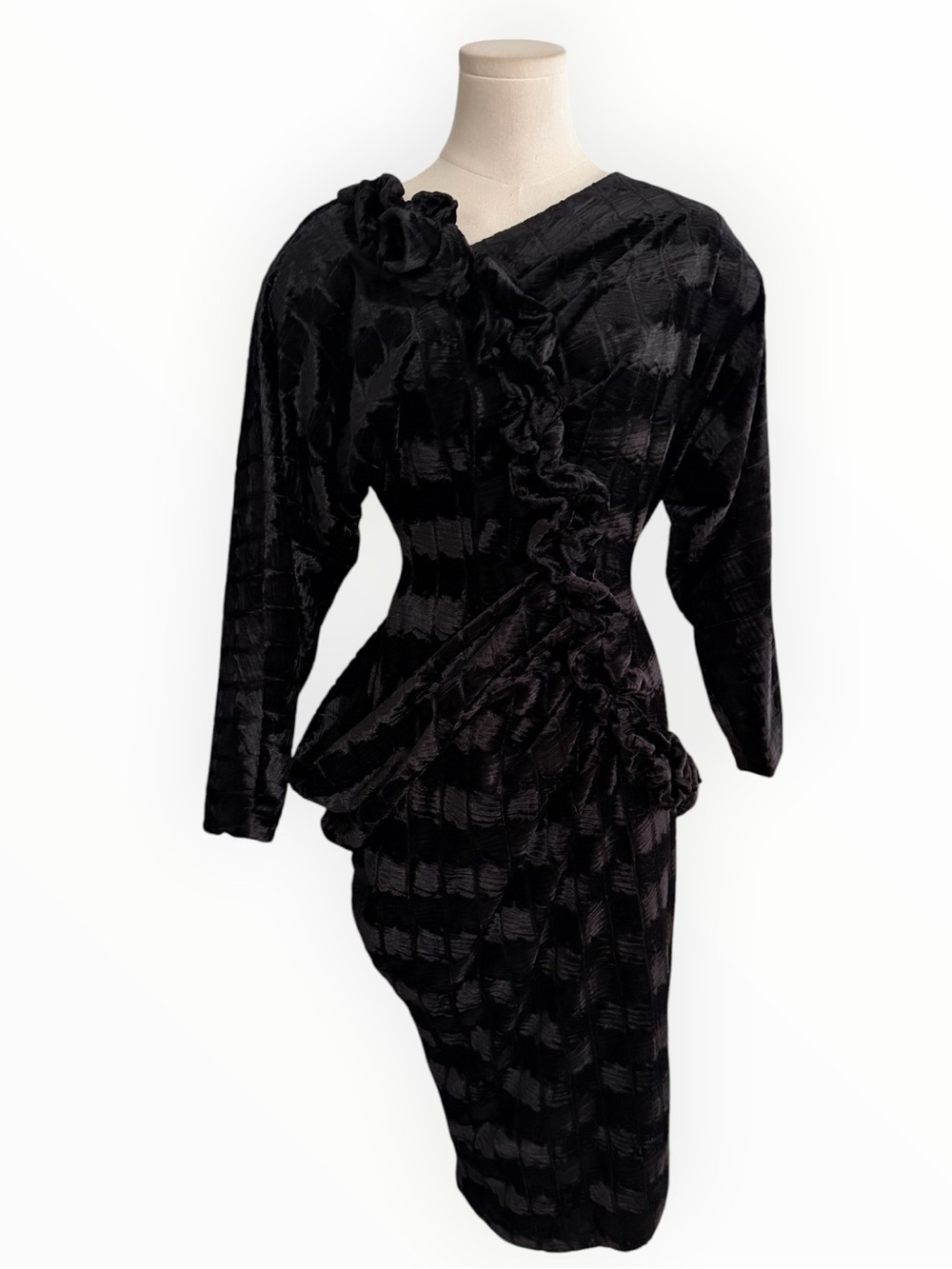 Avant Guard DA VINCI Black Velvet Unique Ruffle Button Dress 36 S Party Vintage